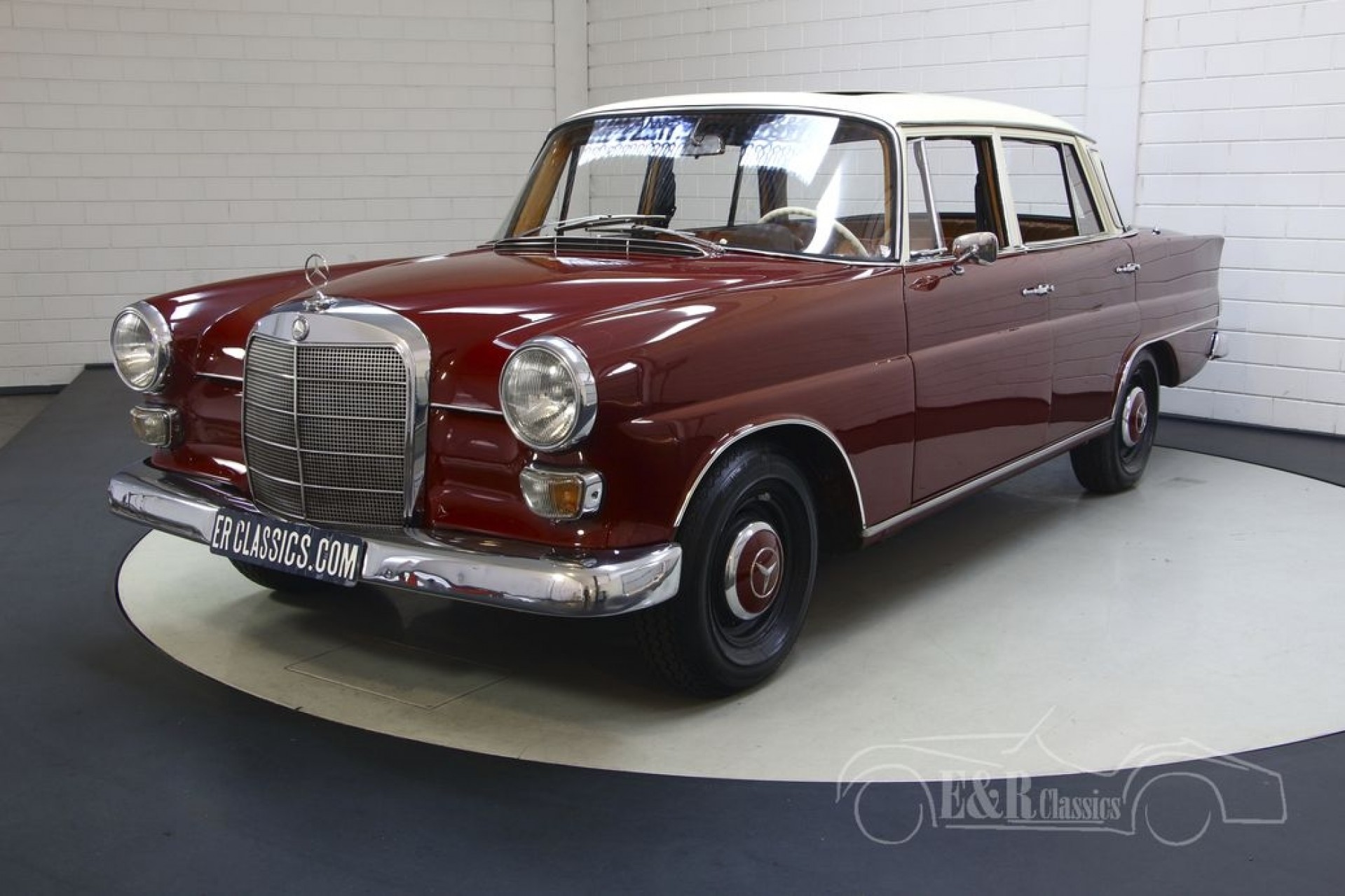 Mercedes Benz 200 D Te Koop Bij Erclassics