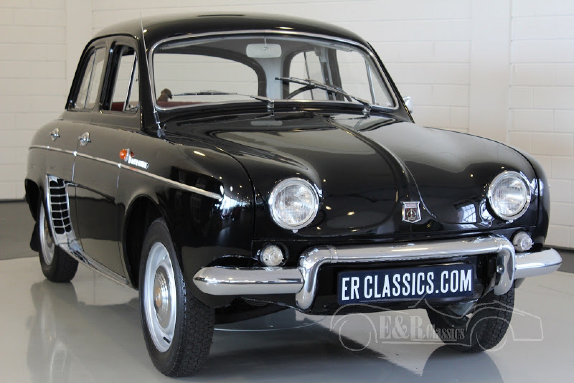 Renault oldtimer Siehe das Angebot an Renault oldtimern an von E & R